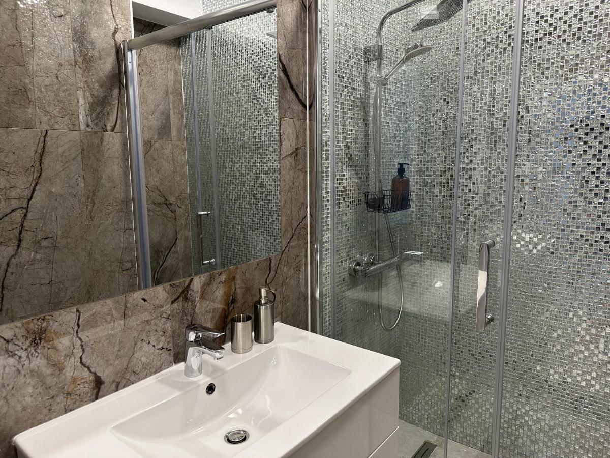 Apartament In Suceava, Zamca公寓 外观 照片